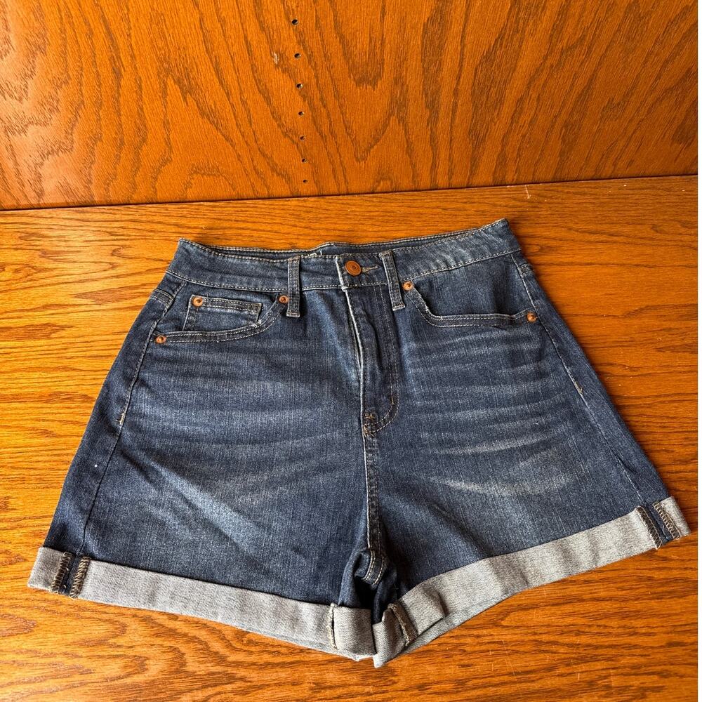 No Boundaries Jean Shorts Junior Size 7
